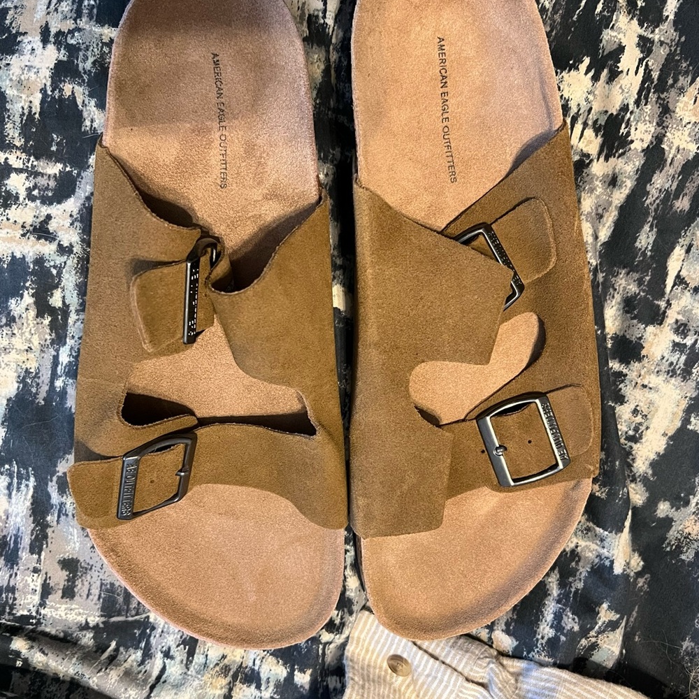 American Eagle Sandals